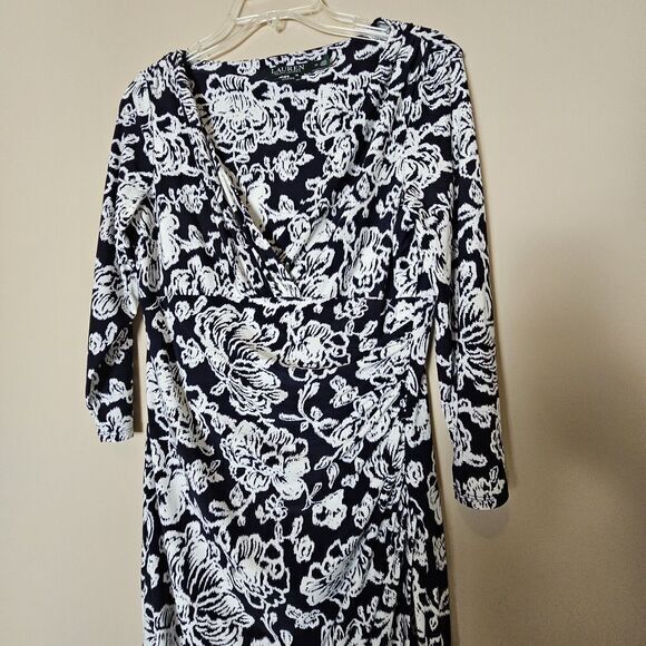 Lauren Ralph Lauren Size 10 Black & White Floral Long Sleeve Midi Wrap Dress - Picture 4 of 12